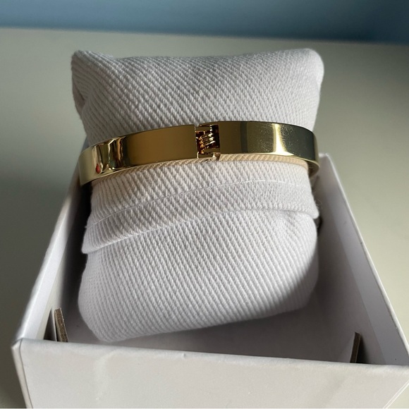 Gold bracelet with hinge on the back - Picture 3 of 3